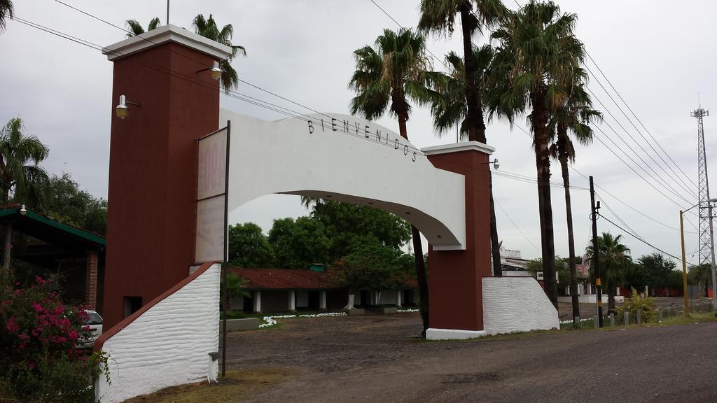Hotel El Rancho Navojoa Exterior photo